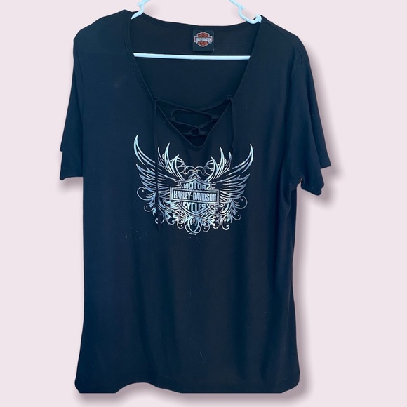 Harley-Davidson Tops - Harley-Davidson Black Tee w/ Silver Logo, Criss Cross Neck